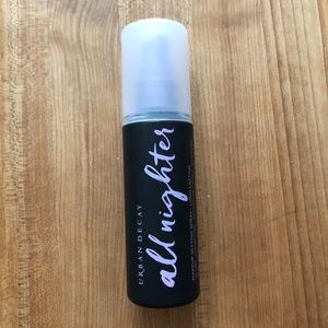 SOLD Urban Decay All Nighter Makeup Setting Spray